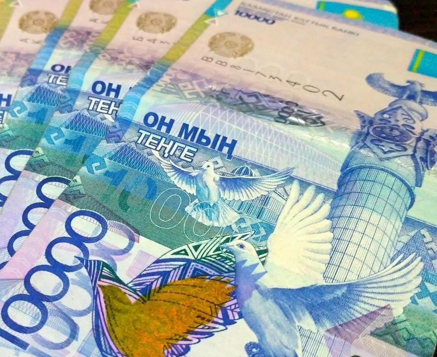Преступная группа сбывала поддельные 10-тысячные купюры в Алматы | Новости