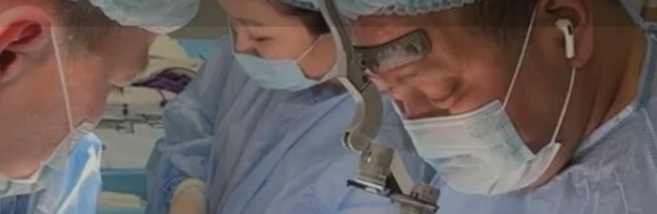 Онкохирурги Алматы провели уникальную операцию пациентке с тяжёлой сердечной патологией