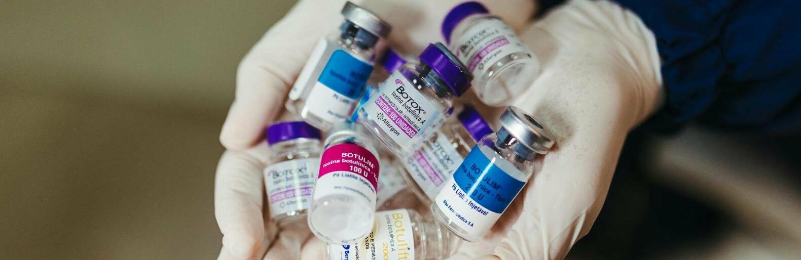 Минздрав РК опроверг заявления о «вредных вакцинах» для детей