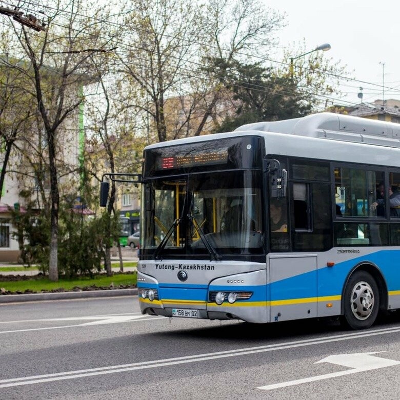 Автобусы алматы время. Автобусы Алматы. Алматыэлектротранс. Автобусы Алматы фото.