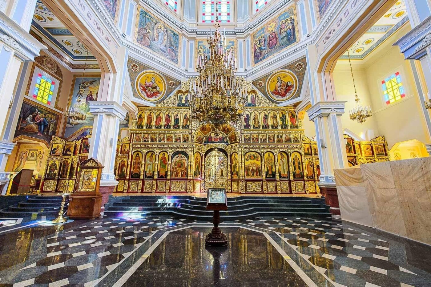 В Вознесенском соборе Алматы завершена реставрация (фото), фото-5 В Вознесенском соборе Алматы завершена реставрация (фото), фото-5