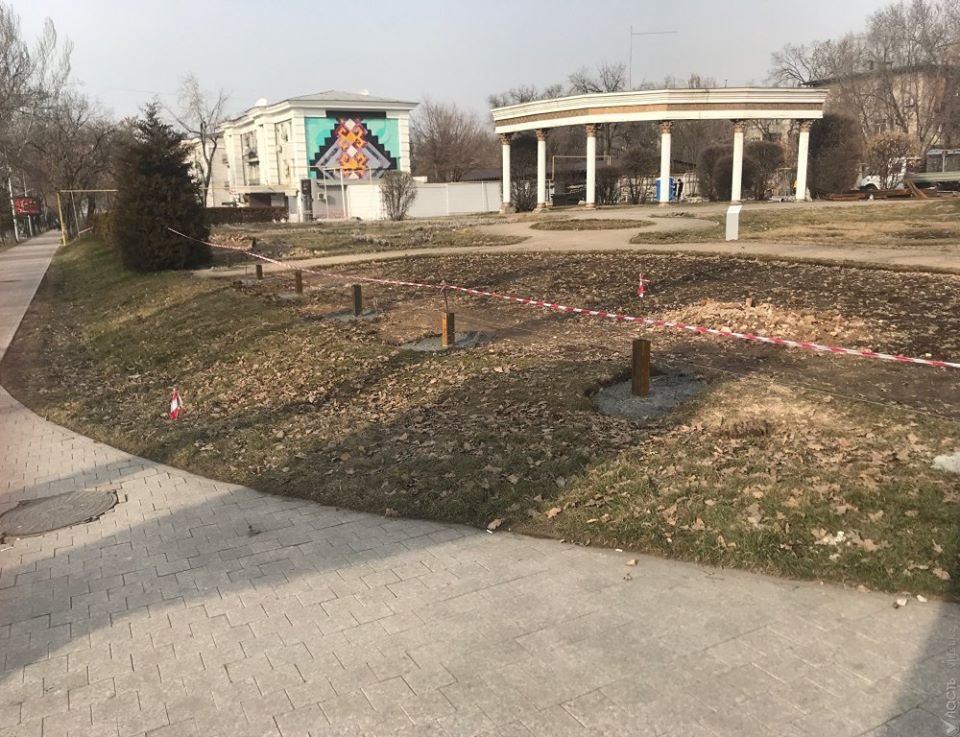Участок на Назарбаева и Кабанбай батыра Участок на Назарбаева и Кабанбай батыра