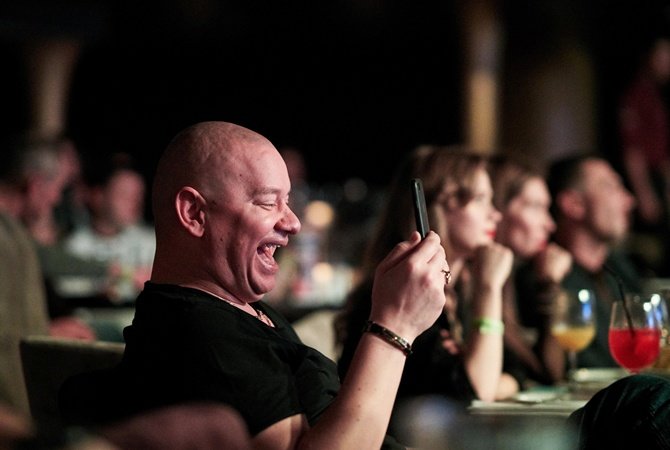 Как смеются в SMS на разных языках, фото-3 Как смеются в SMS на разных языках, фото-3