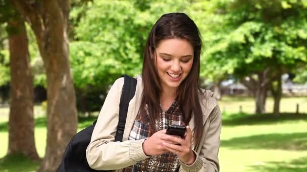 Как смеются в SMS на разных языках, фото-2 Как смеются в SMS на разных языках, фото-2