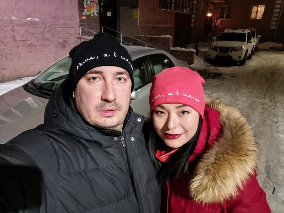"Мама, я в шапке": алматинец запустил линию одежду, чтобы п..., фото-2 "Мама, я в шапке": алматинец запустил линию одежду, чтобы помочь маме в борьбе с онкологией, фото-2